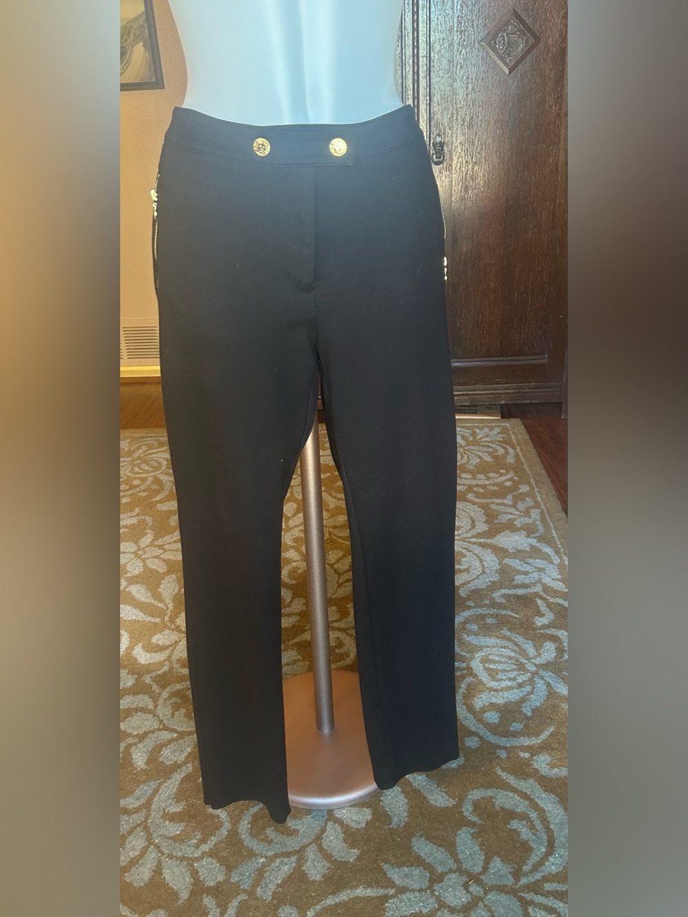 Anne Klein pants with gold zippers size 10